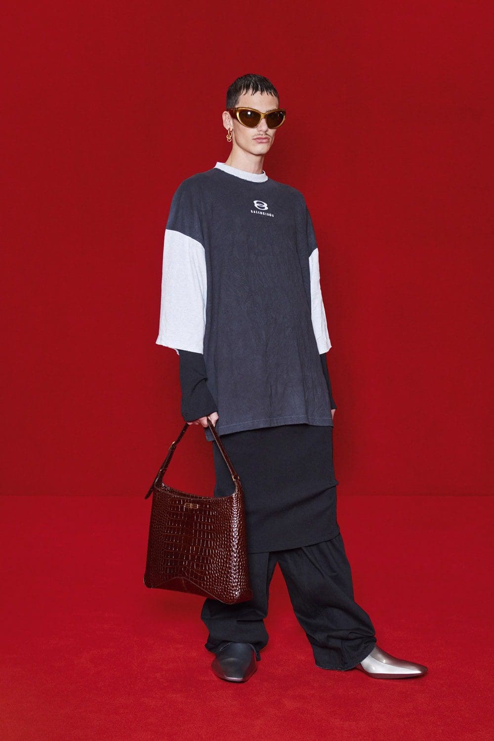 バレンシアガ2022年春夏 RUNWAY マガジン