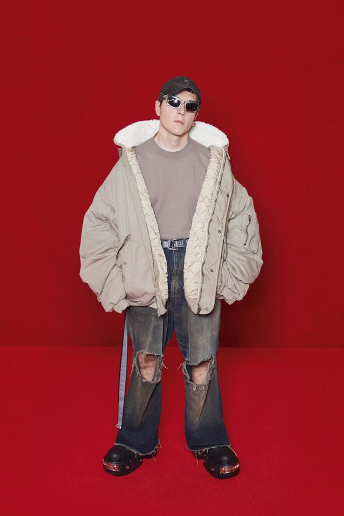 Balenciaga Spring Summer 2022 by RUNWAY MAGAZINE