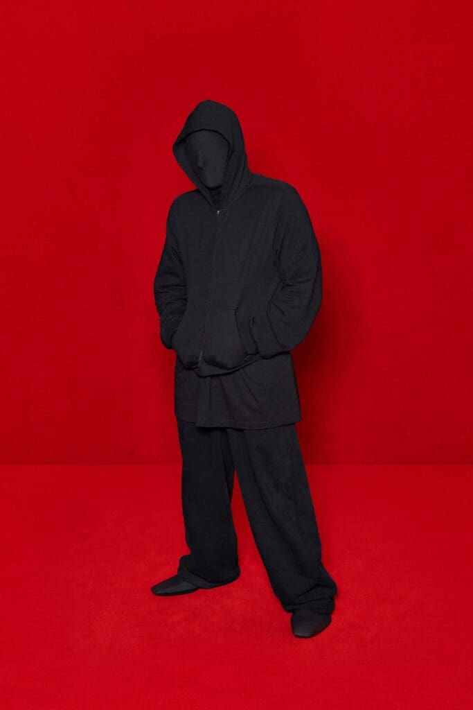 Balenciaga Spring Summer 2022 by RUNWAY MAGAZINE