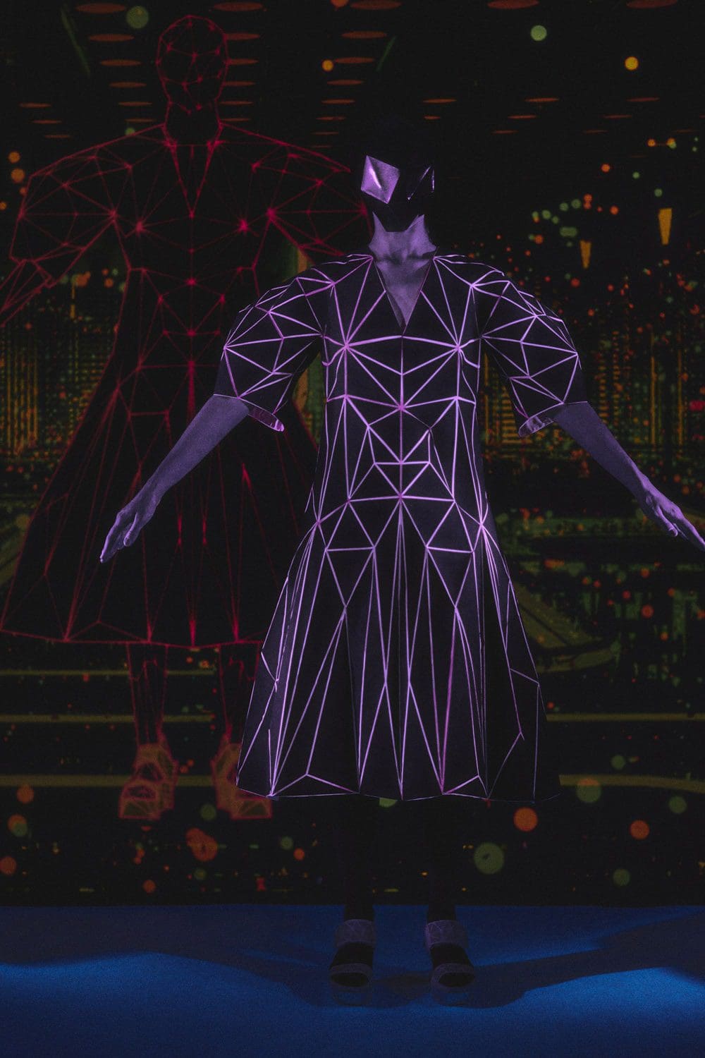 Anrealage Dimension at U for NFT Spring Summer 2022 by RUNWAY MAGAZINE