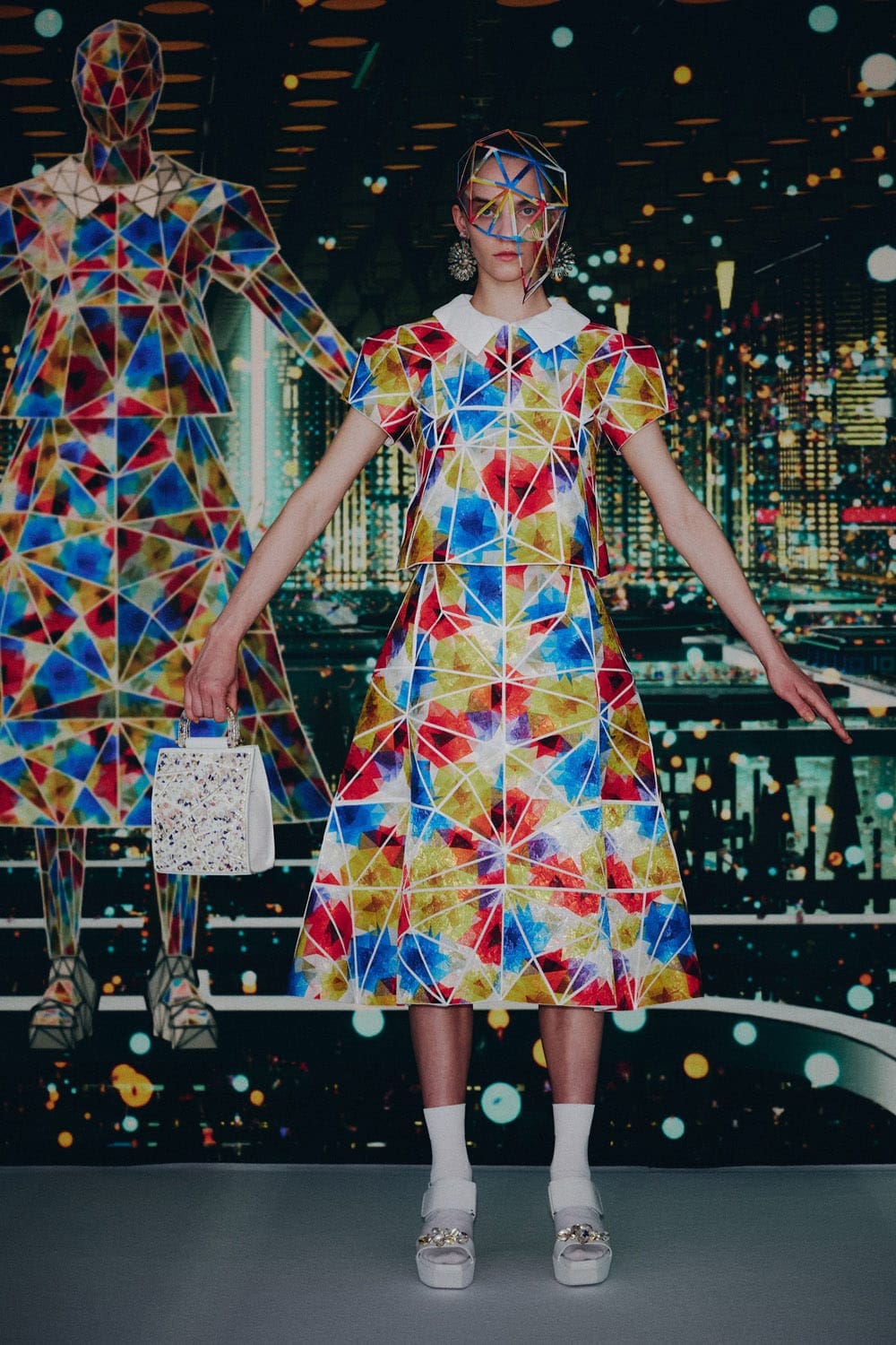 Anrealage Dimension at U for NFT Spring Summer 2022 by RUNWAY MAGAZINE