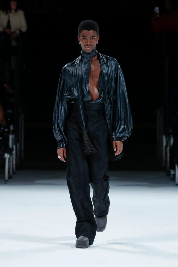 Bottega Veneta Detroit Salon 03 - Spring 2022 by RUNWAY MAGAZINE
