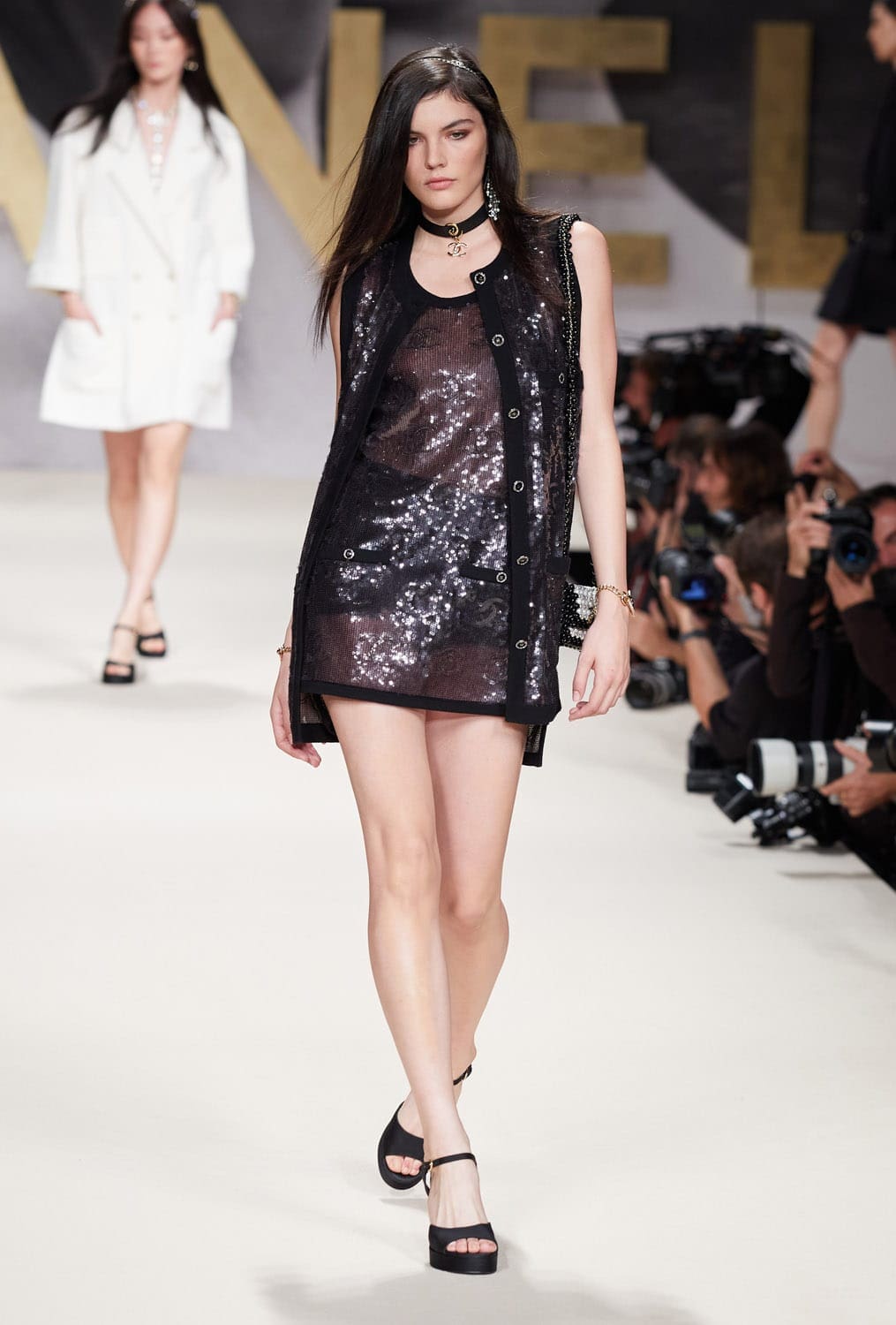 Chanel Spring Summer 2022 Ready-to-Wear by RUNWAY MAGAZINE