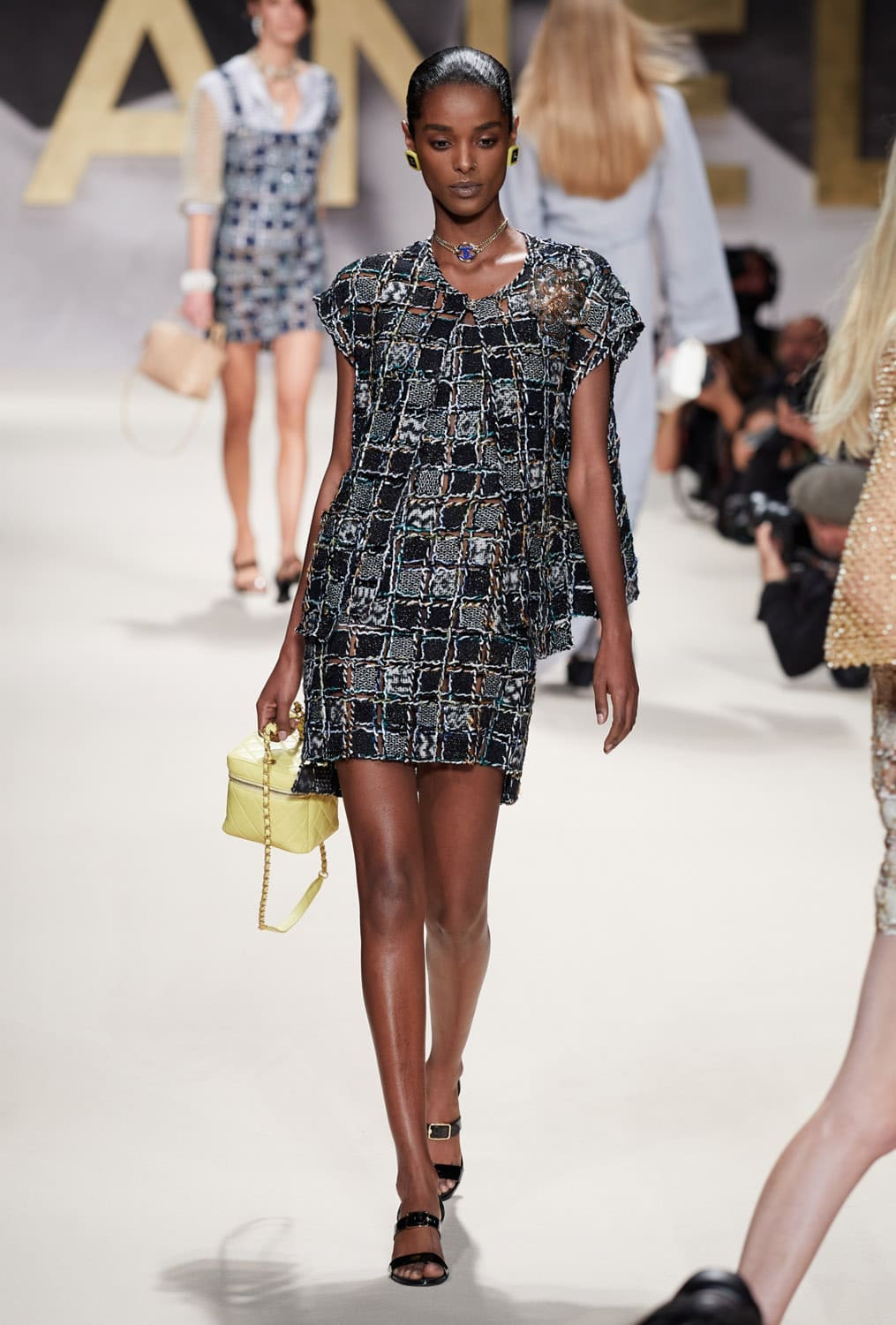 Chanel Spring Summer 2022 Ready-to-Wear by RUNWAY MAGAZINE