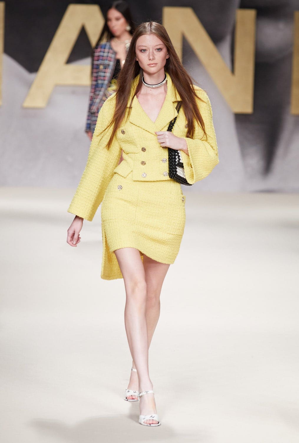 Chanel Spring Summer 2022 Ready-to-Wear by RUNWAY MAGAZINE