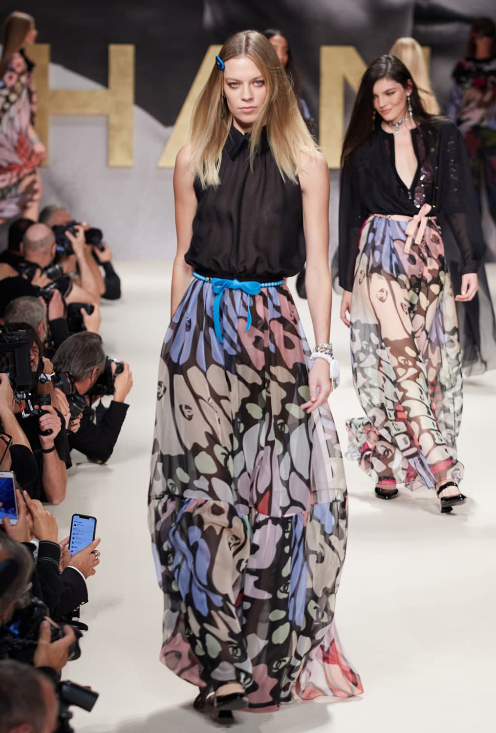 Chanel Spring Summer 2022 Ready-to-Wear by RUNWAY MAGAZINE