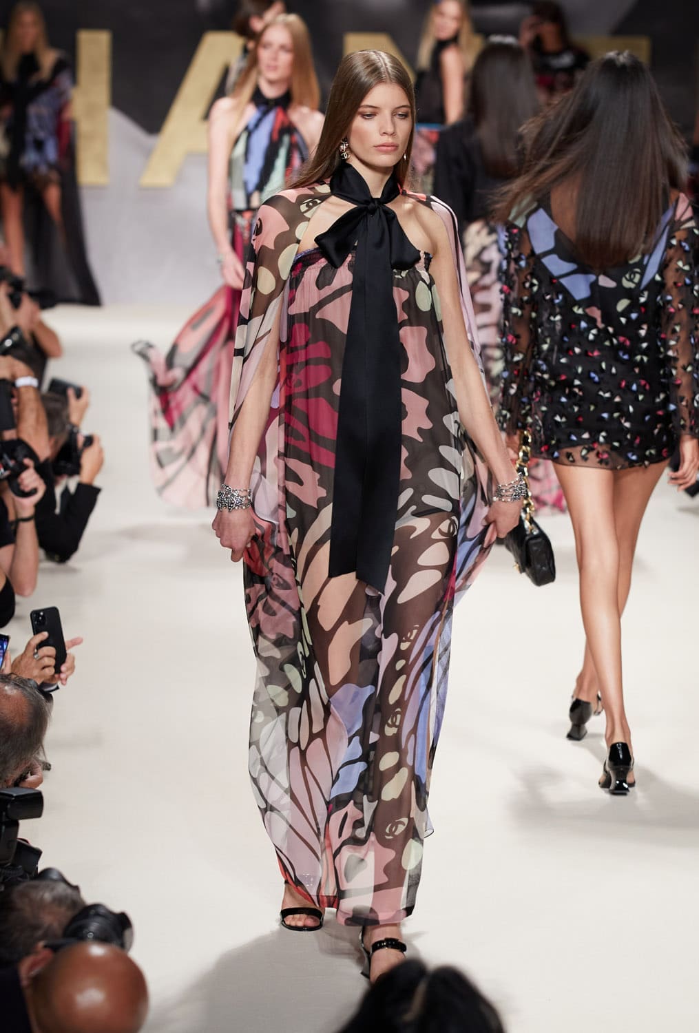Chanel Spring Summer 2022 Ready-to-Wear by RUNWAY MAGAZINE