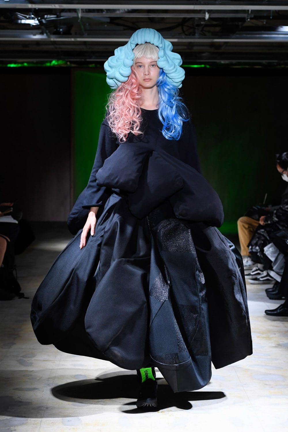 Comme des Garçons Spring Summer 2022 by RUNWAY MAGAZINE