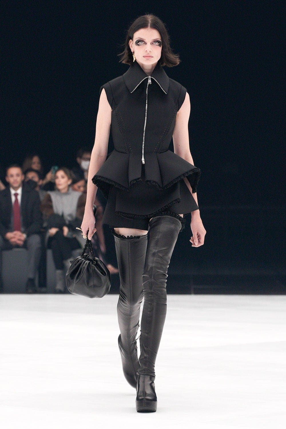 Givenchy Весна-Лето 2022 от RUNWAY ЖУРНАЛ