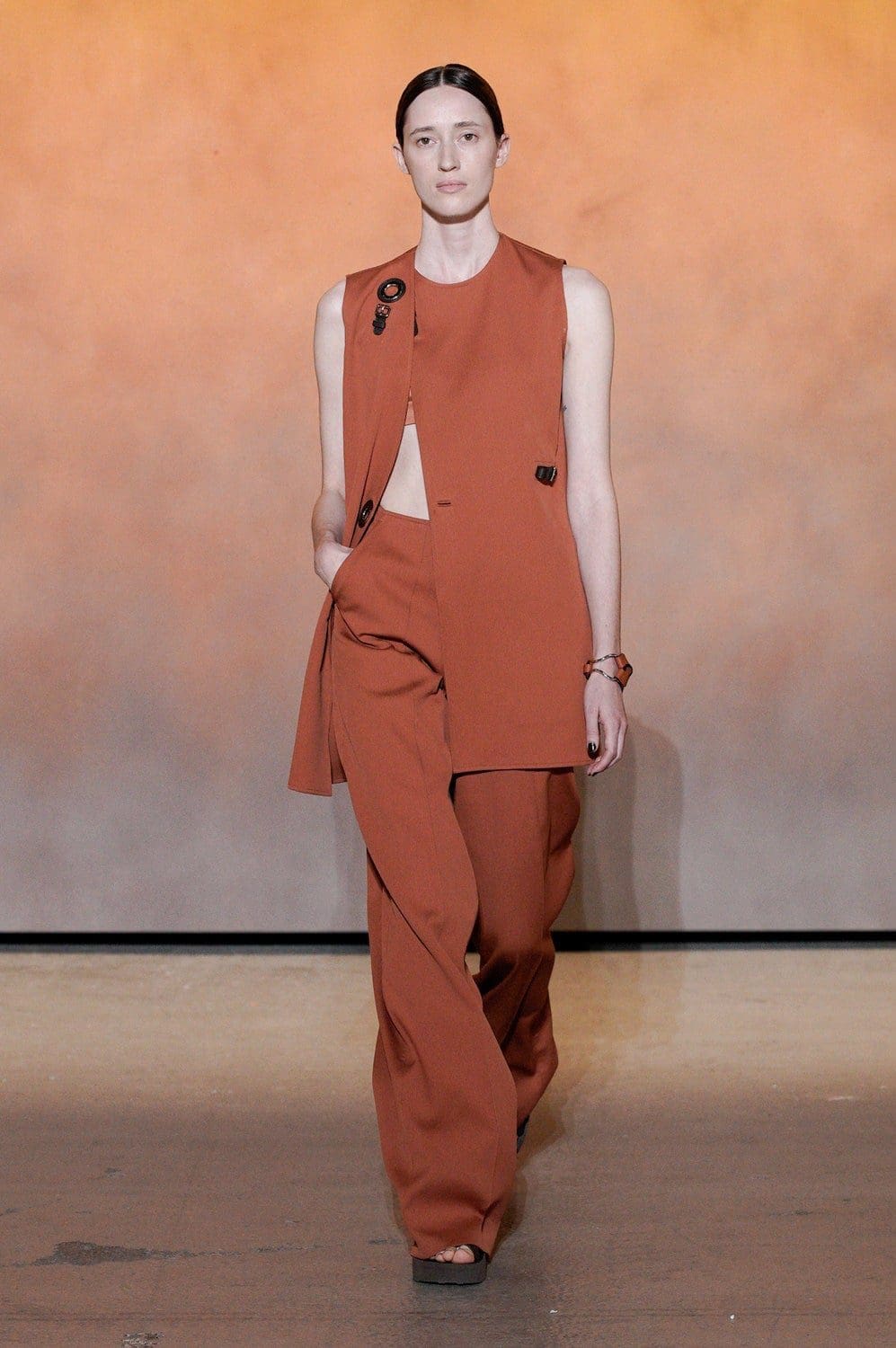 Hermes Primavera Estate 2022 di RUNWAY MAGAZINE
