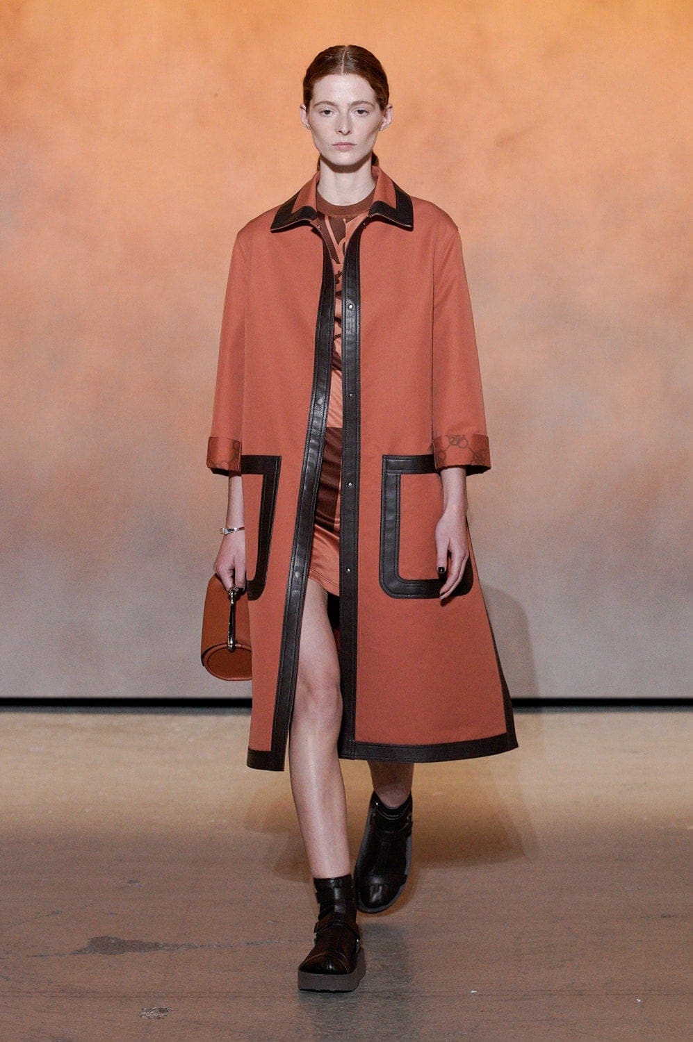Hermes Primavera Estate 2022 di RUNWAY MAGAZINE
