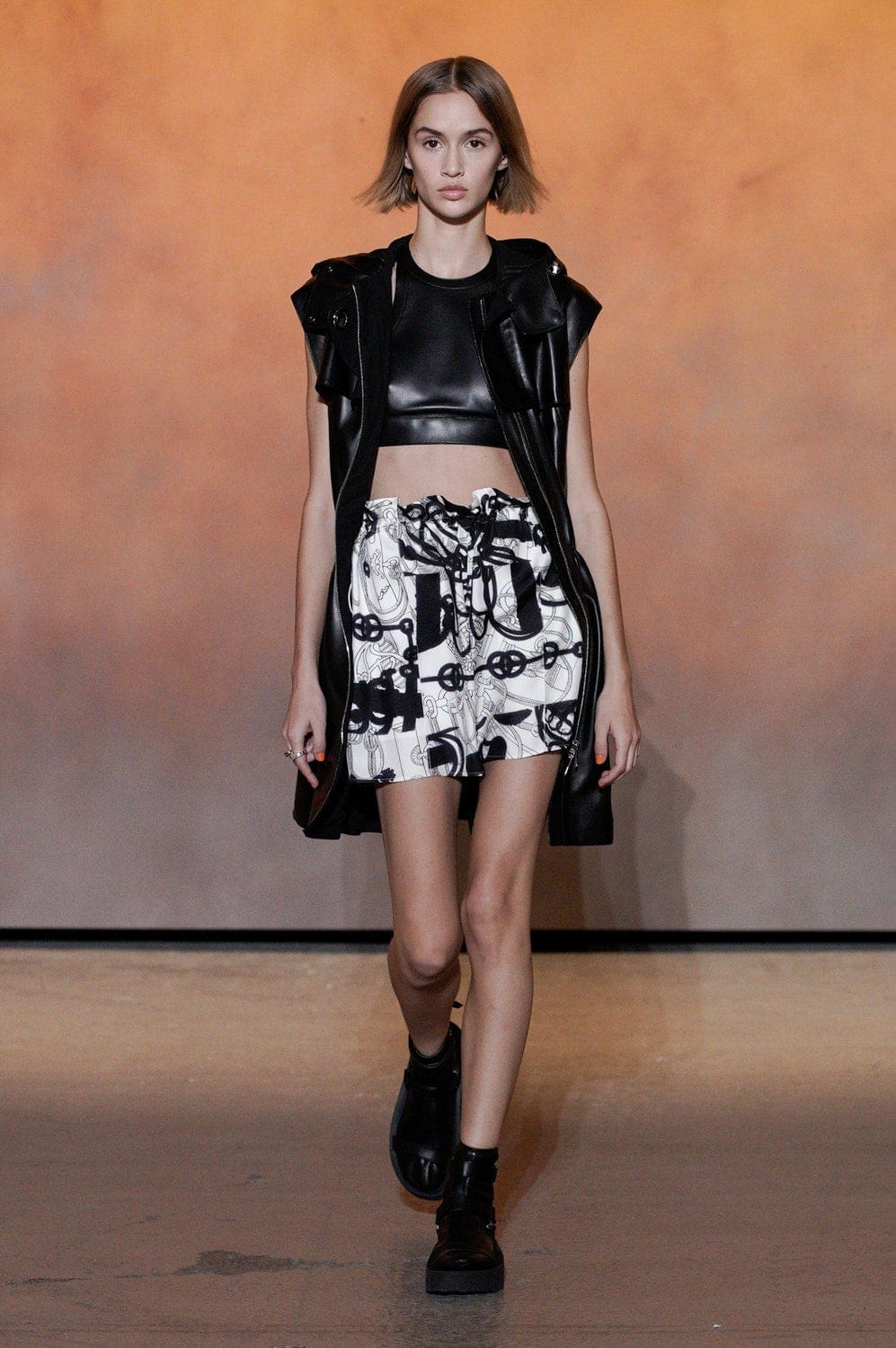 Hermes Primavera Estate 2022 di RUNWAY MAGAZINE