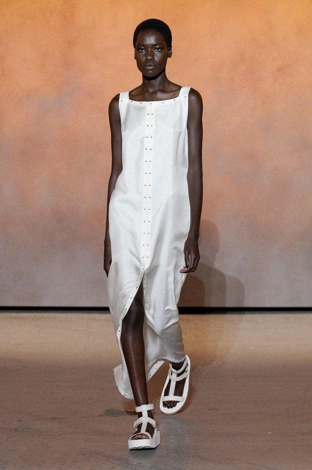 Hermes Primavera Estate 2022 di RUNWAY MAGAZINE