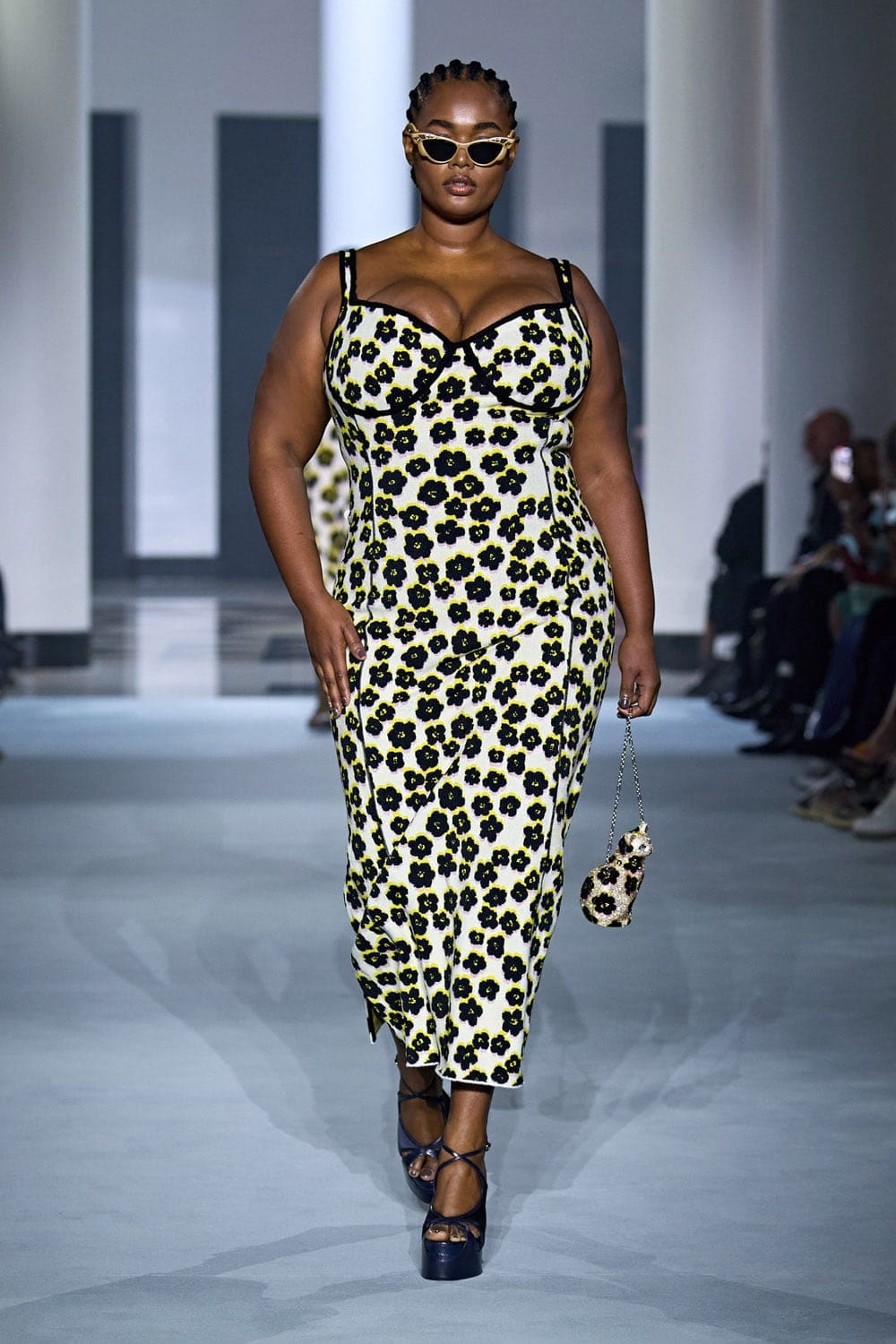Lanvin Spring Summer 2022 Batman por RUNWAY MAGAZINE