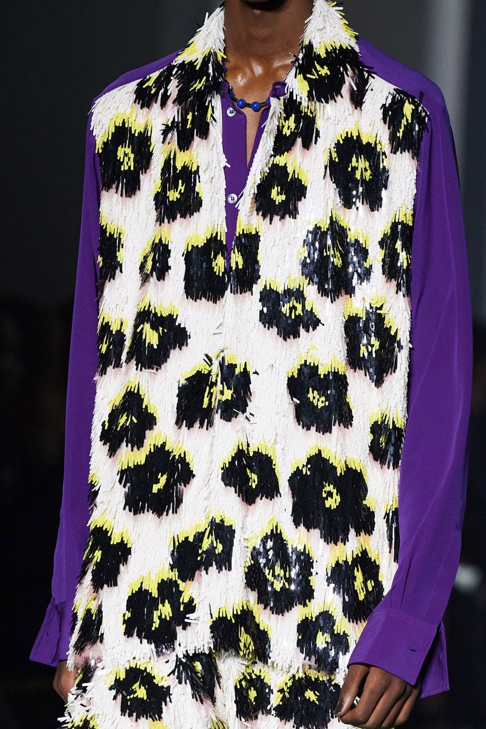 Lanvin Spring Summer 2022 Batman por RUNWAY MAGAZINE