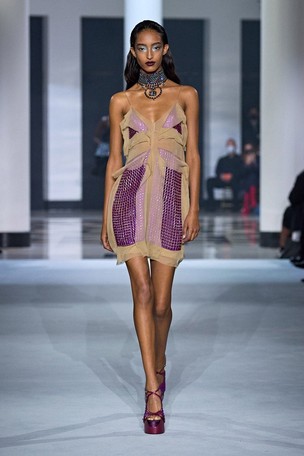 Lanvin Spring Summer 2022 Batman por RUNWAY MAGAZINE