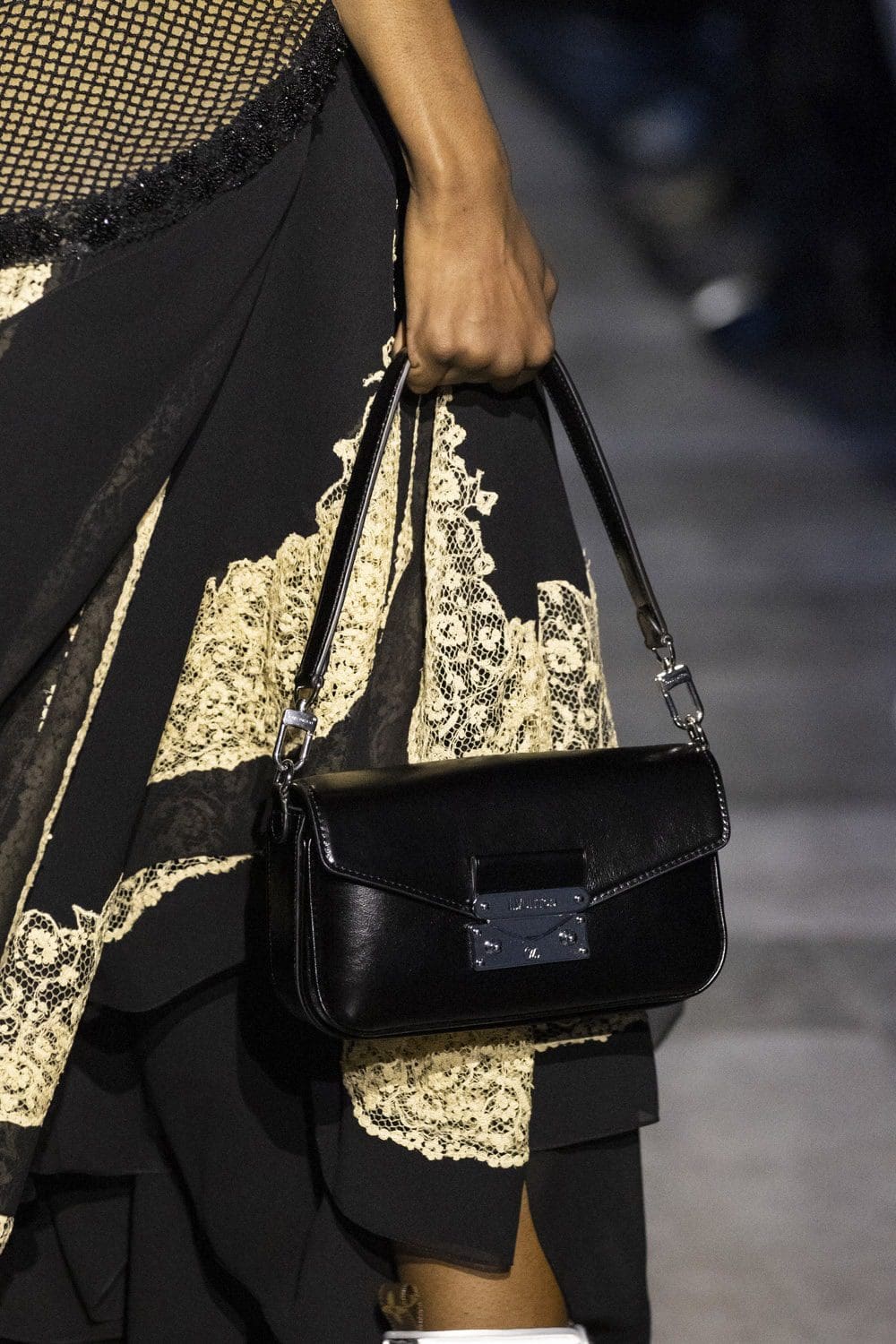 Louis Vuitton Spring Summer 2022 Detalhes por RUNWAY MAGAZINE