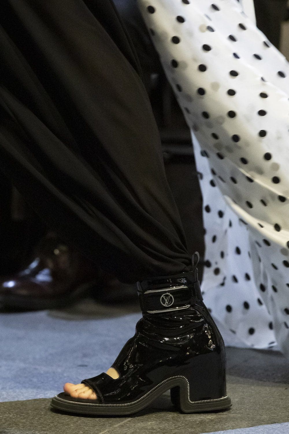 Louis Vuitton Spring Summer 2022 Detalhes por RUNWAY MAGAZINE