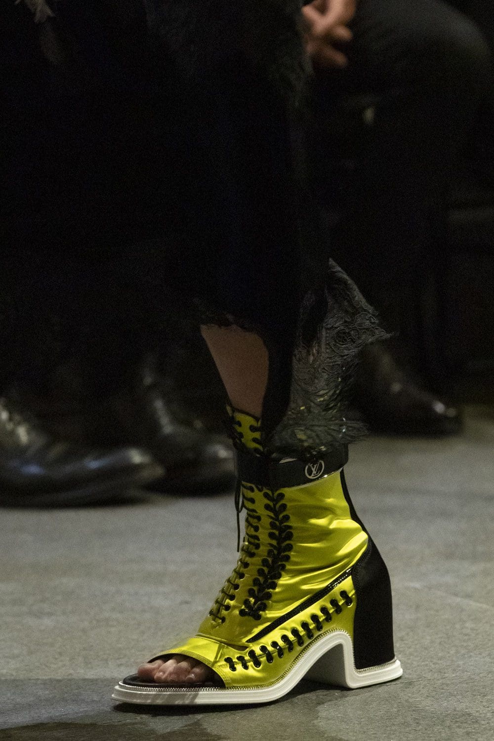 Louis Vuitton Spring Summer 2022 Detalhes por RUNWAY MAGAZINE