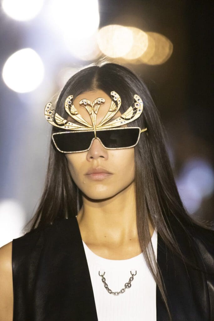 Louis Vuitton Spring Summer 2022 Details by RUNWAY MAGAZINE