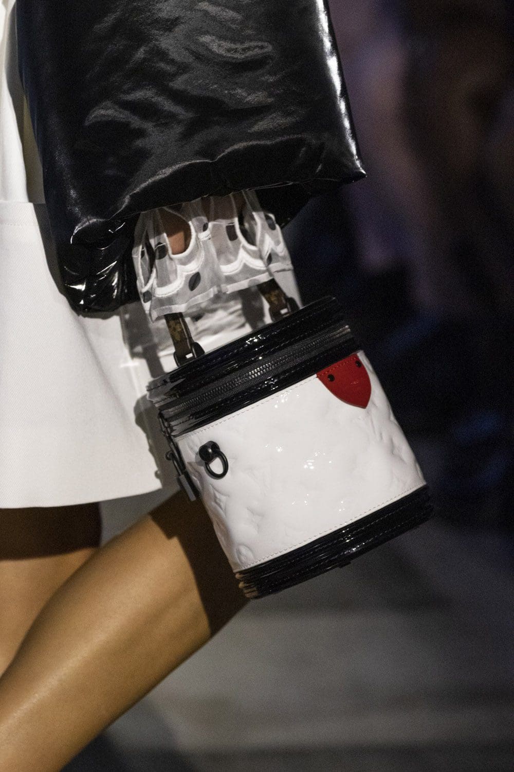 Louis Vuitton Spring Summer 2022 Detalhes por RUNWAY MAGAZINE