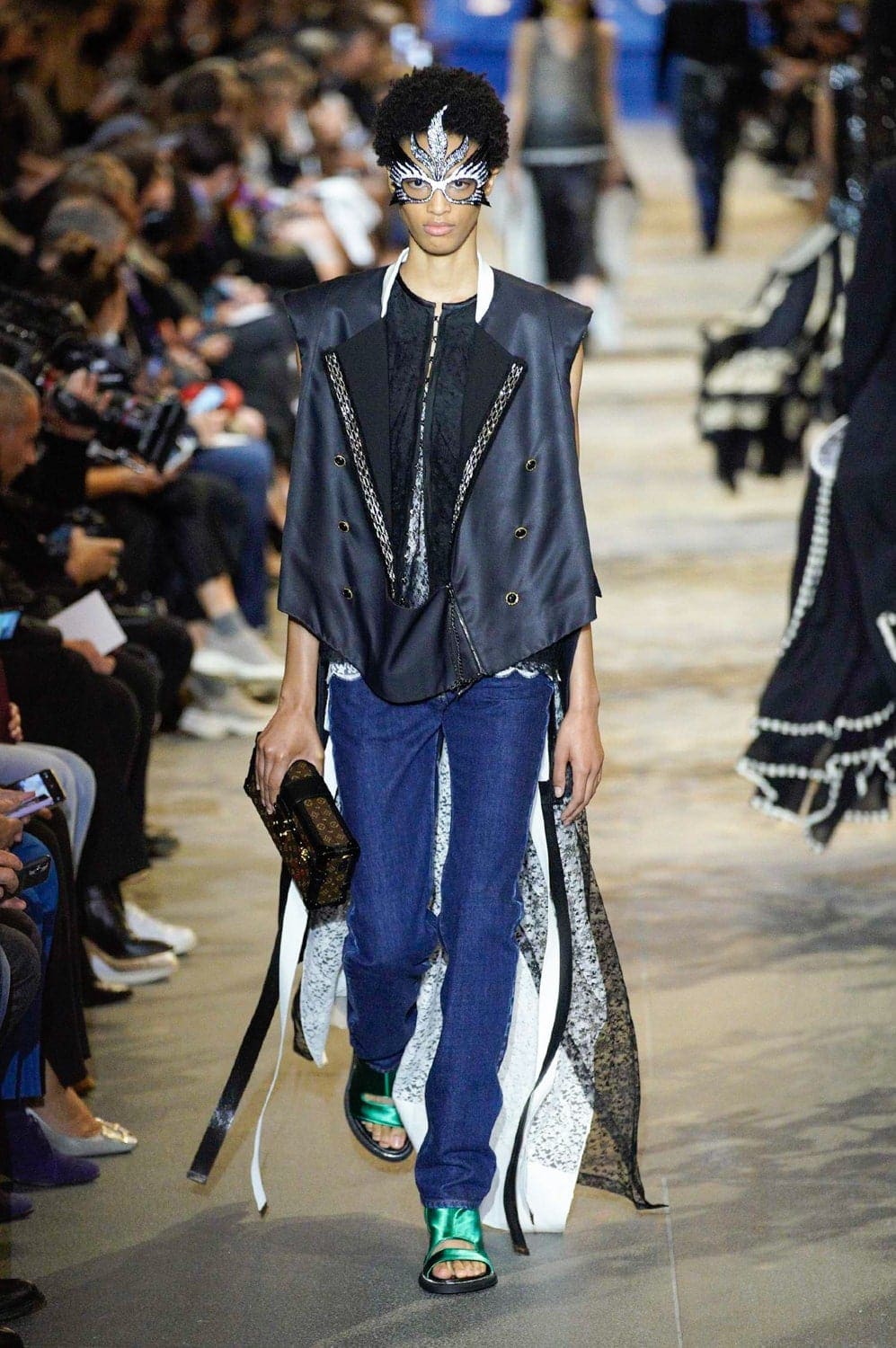 Louis Vuitton Весна-Лето 2022 от RUNWAY ЖУРНАЛ