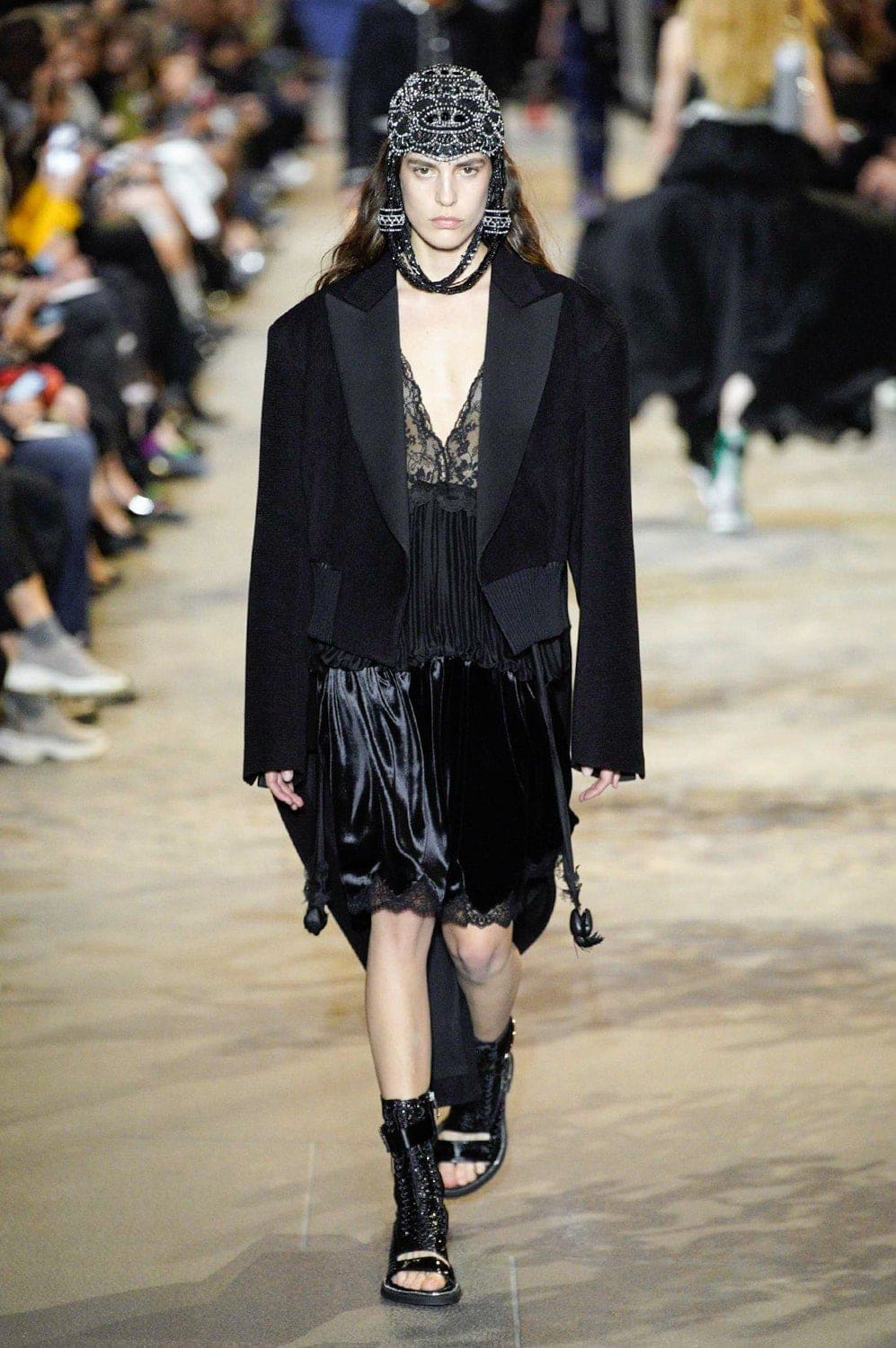 Louis Vuitton Весна-Лето 2022 от RUNWAY ЖУРНАЛ