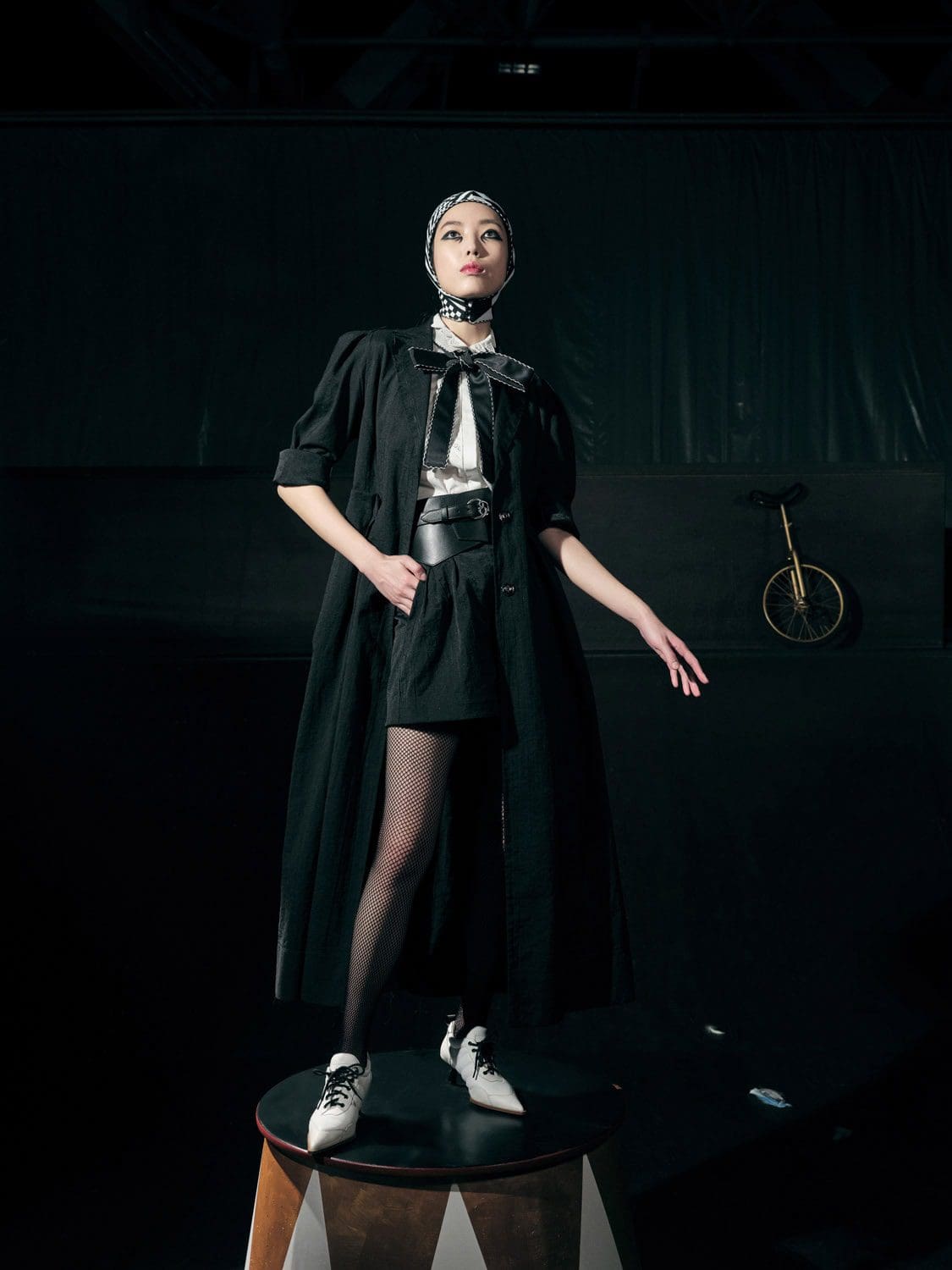 Shiatzy Chen Spring Summer 2022 por RUNWAY MAGAZINE