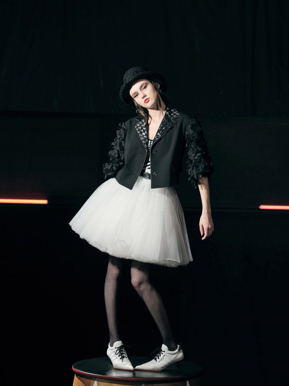 Shiatzy Chen Spring Summer 2022 por RUNWAY MAGAZINE