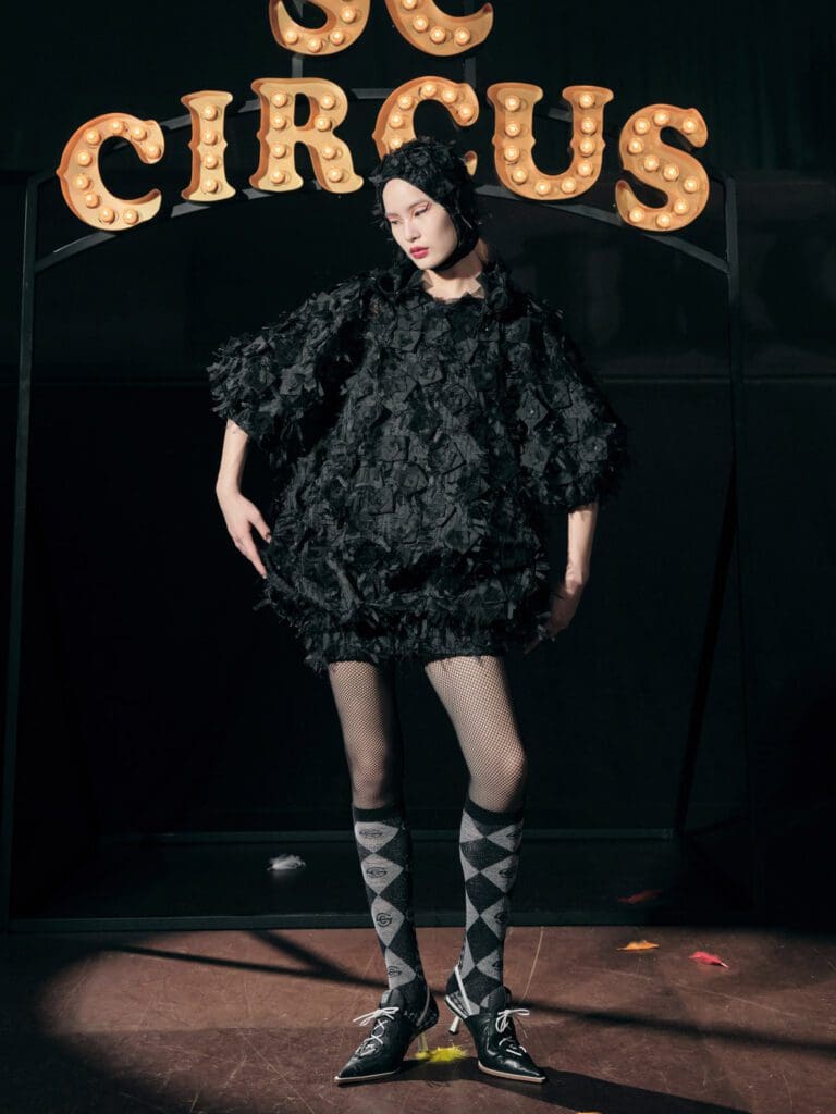 Shiatzy Chen Spring Summer 2022 by RUNWAY MAGAZINE
