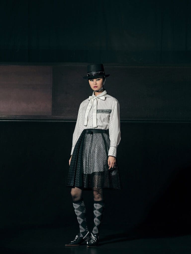 Shiatzy Chen Spring Summer 2022 by RUNWAY MAGAZINE