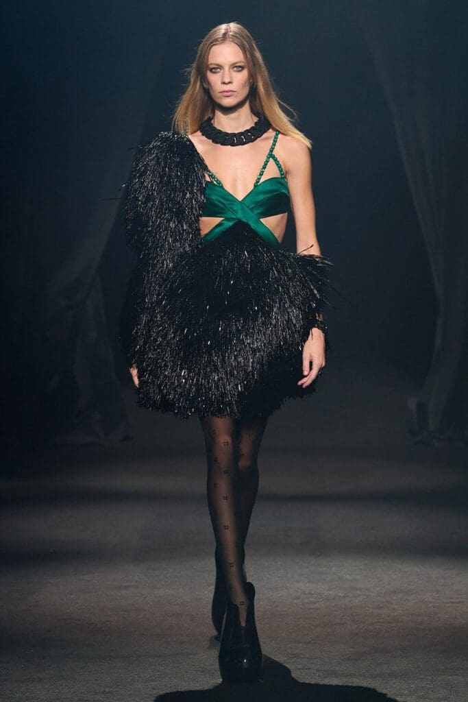 Tribute to Alber Elbaz show Paris by RUNWAY MAGAZINE