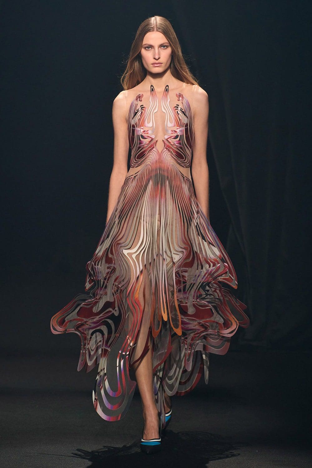 Hommage à Alber Elbaz show Paris par RUNWAY MAGAZINE