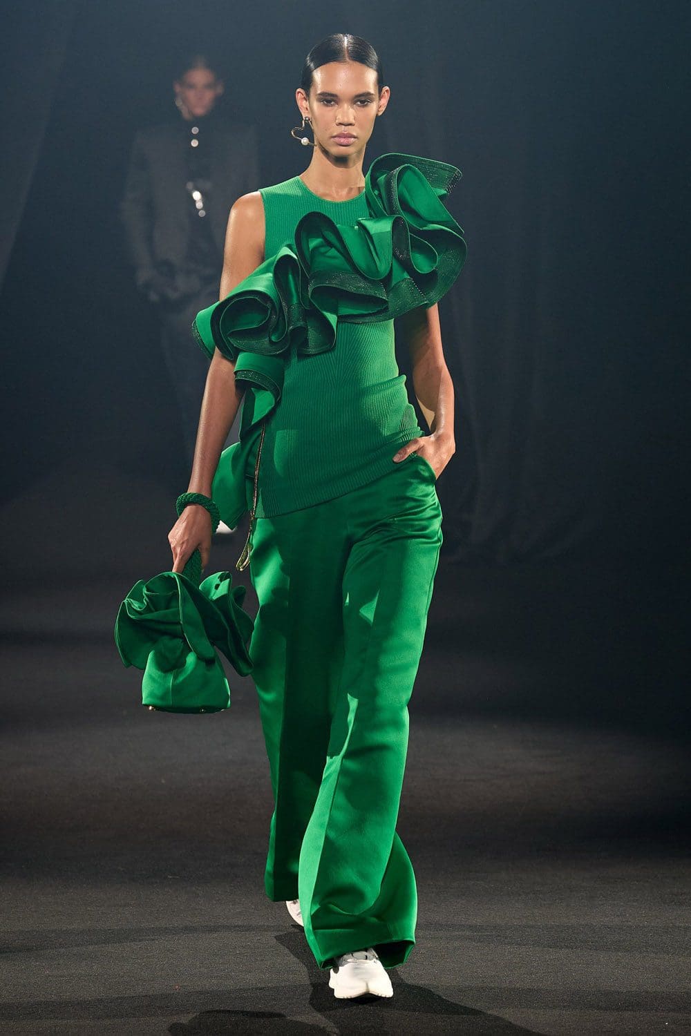 Hommage à Alber Elbaz show Paris par RUNWAY MAGAZINE