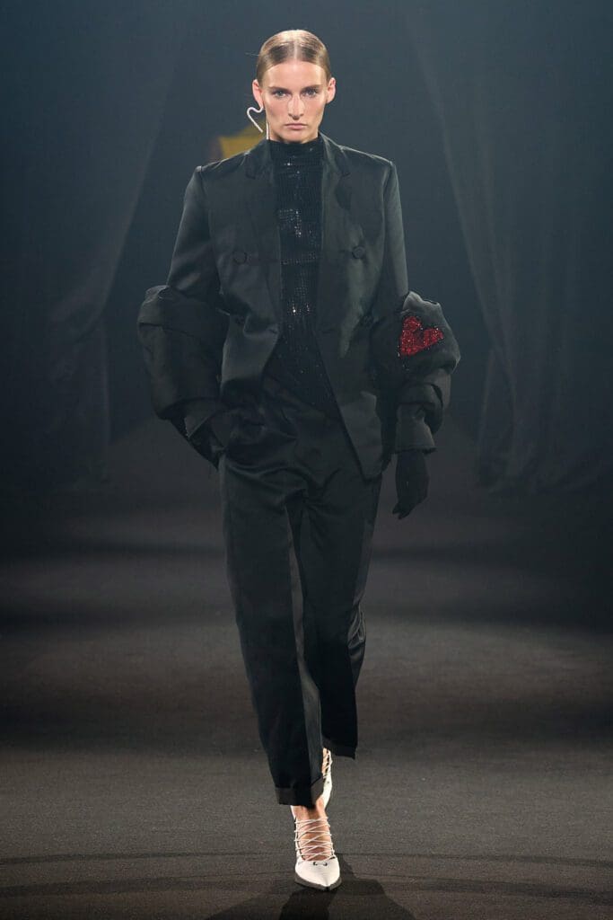 Tribute to Alber Elbaz show Paris by RUNWAY MAGAZINE