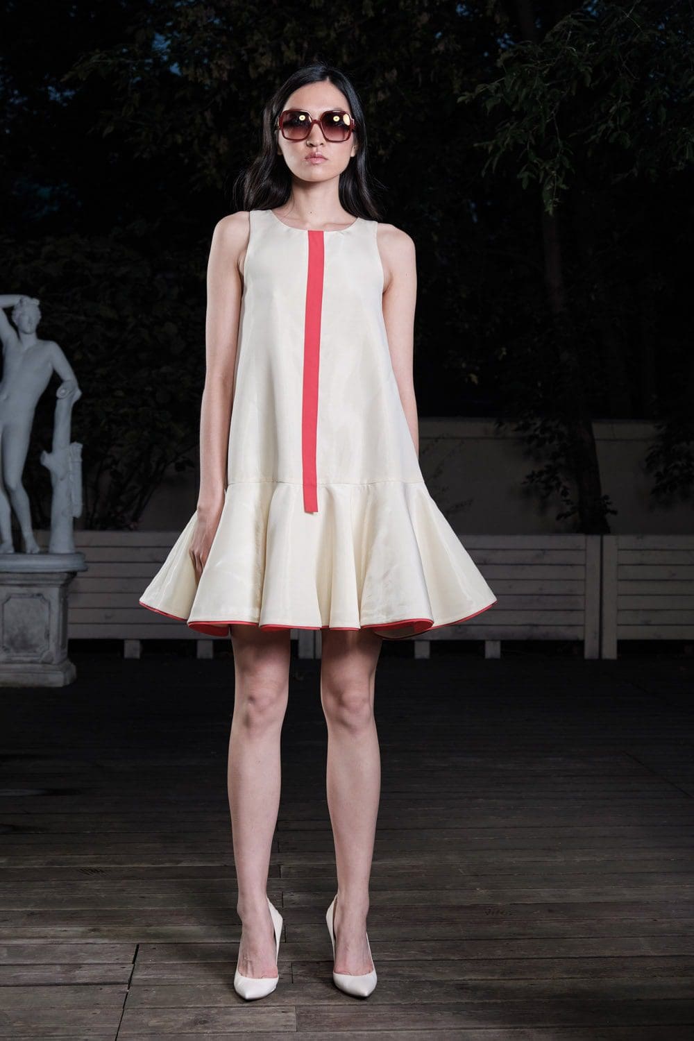 Valentin Yudashkin Spring Summer 2022 by RUNWAY MAGAZINE