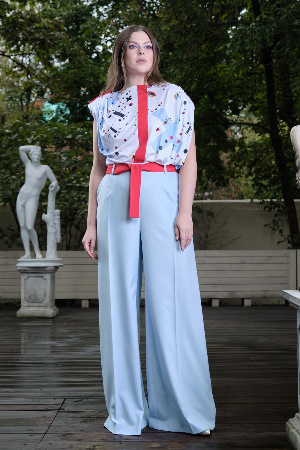 Valentin Yudashkin Spring Summer 2022 by RUNWAY MAGAZINE