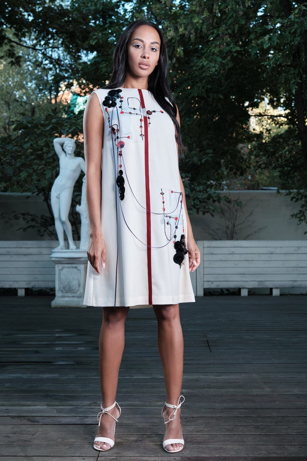 Valentin Yudashkin Spring Summer 2022 by RUNWAY MAGAZINE