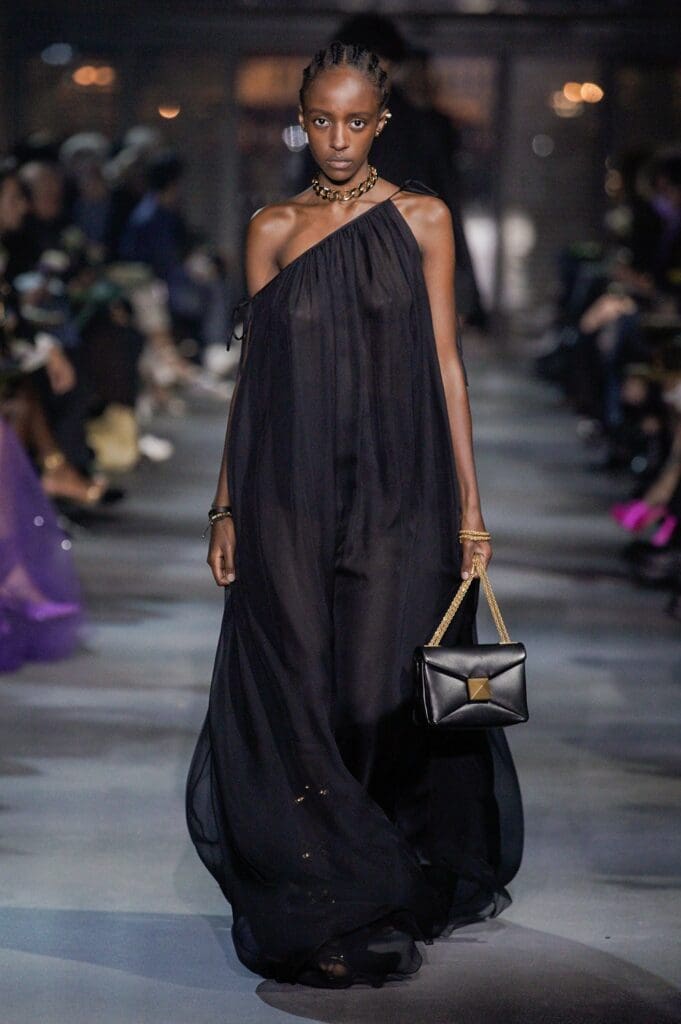 ヴァレンティノ春夏2022年 RUNWAY マガジン