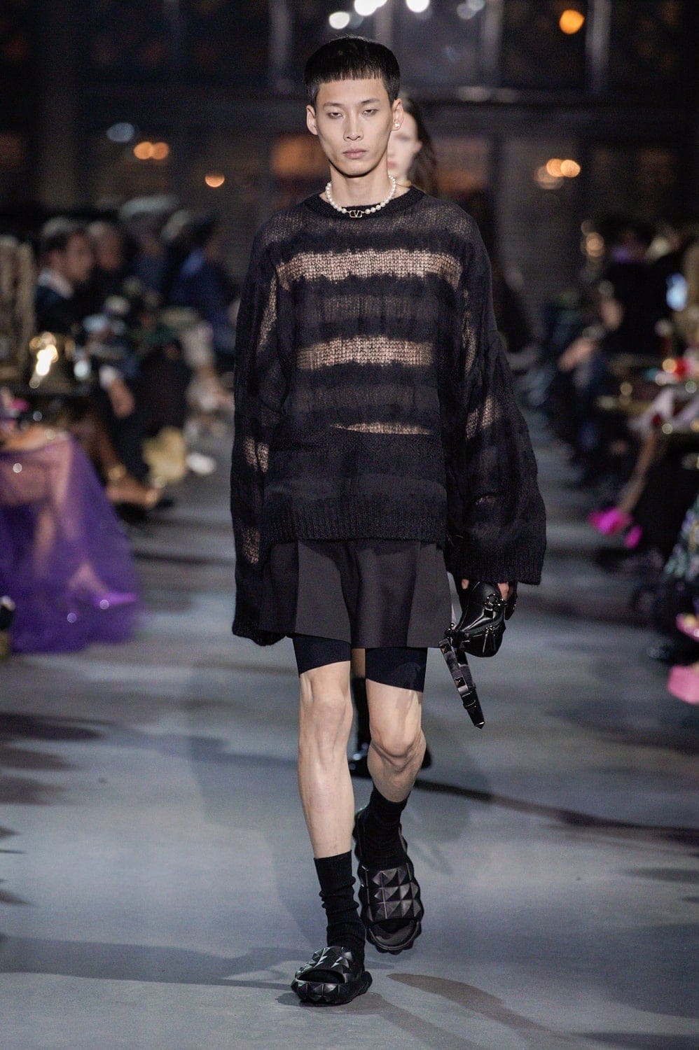 Valentino Primavera Verano 2022 de RUNWAY REVISTA
