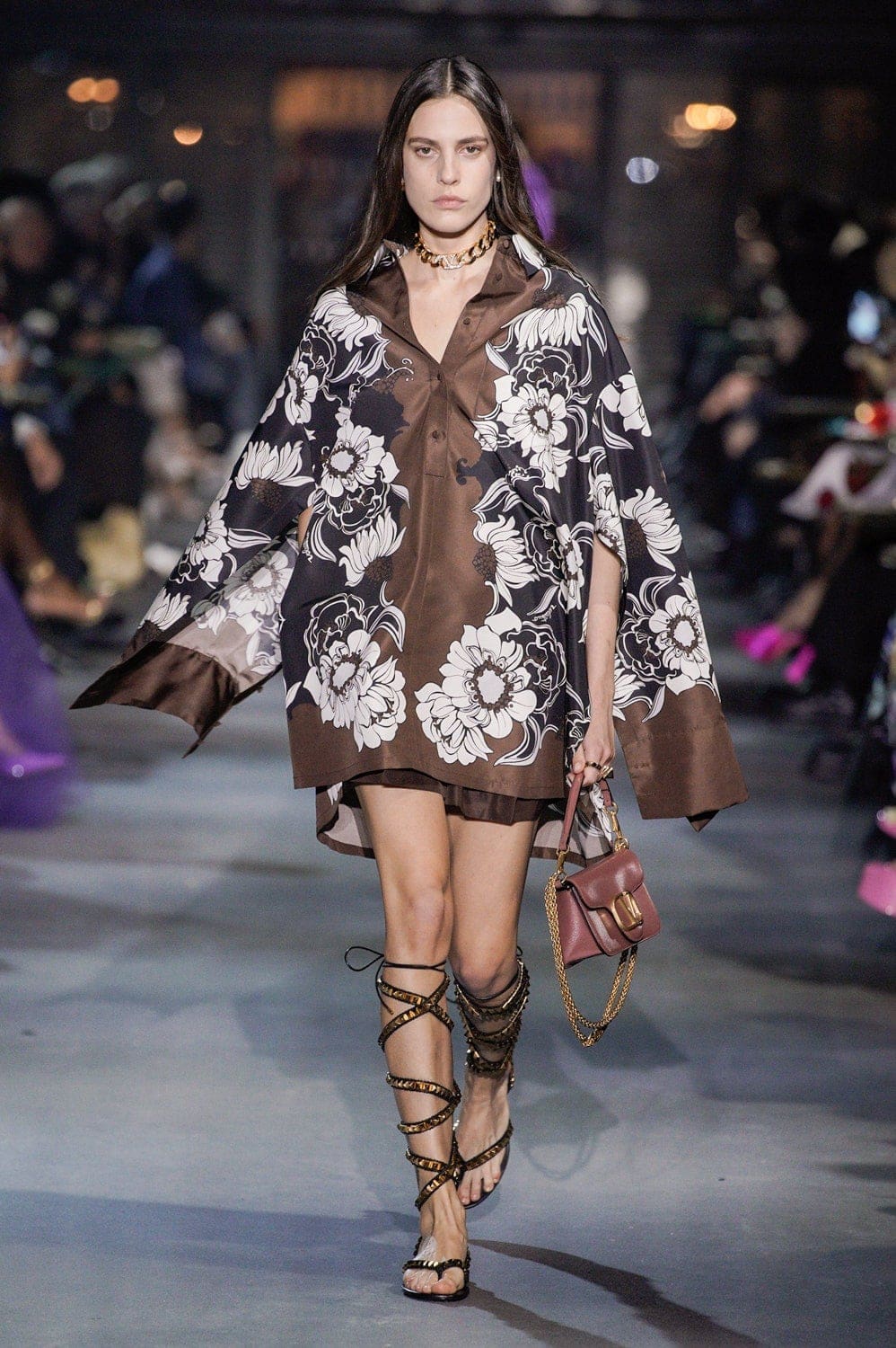 Valentino Primavera Verano 2022 de RUNWAY REVISTA