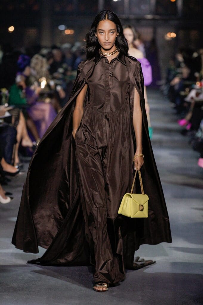 ヴァレンティノ春夏2022年 RUNWAY マガジン