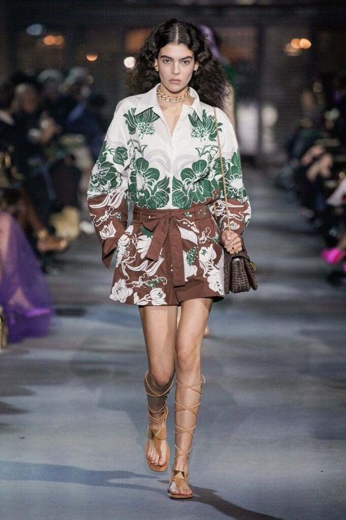 ヴァレンティノ春夏2022年 RUNWAY マガジン