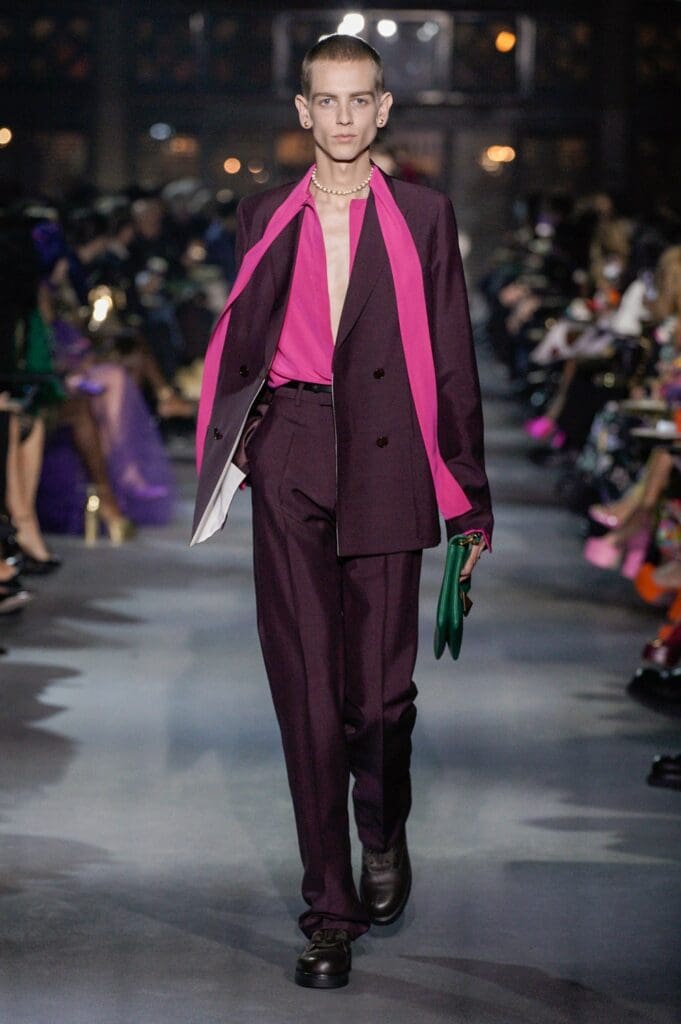 ヴァレンティノ春夏2022年 RUNWAY マガジン