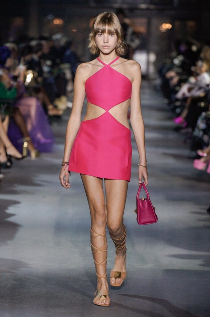 ヴァレンティノ春夏2022年 RUNWAY マガジン