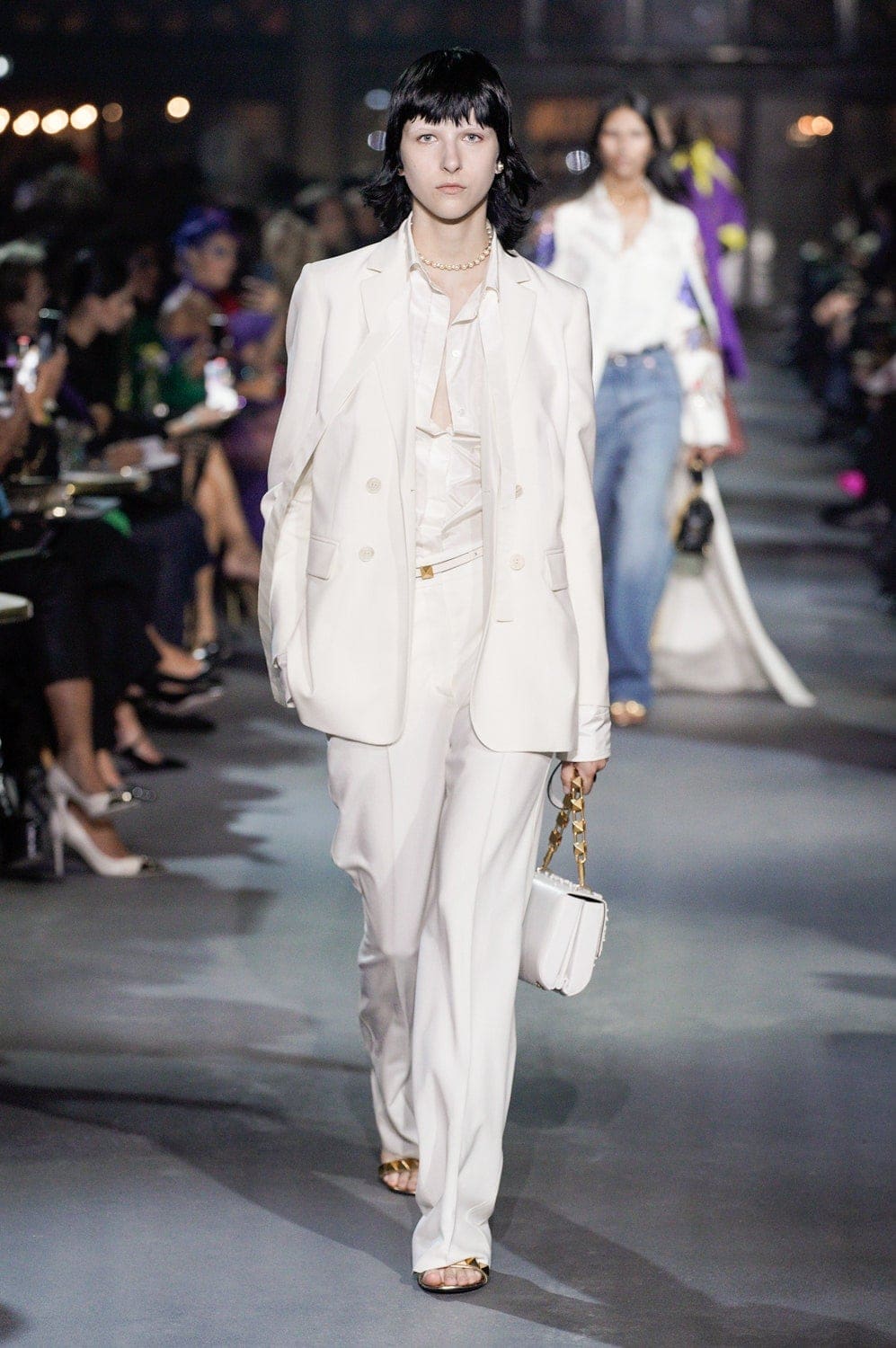Valentino Primavera Verano 2022 de RUNWAY REVISTA