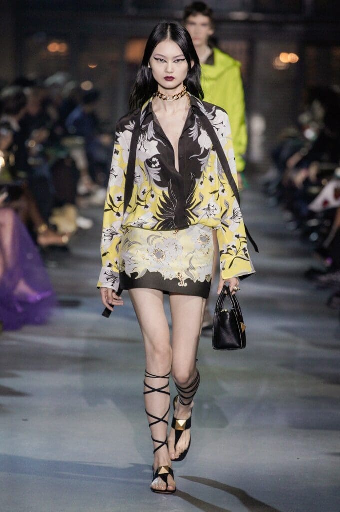 ヴァレンティノ春夏2022年 RUNWAY マガジン