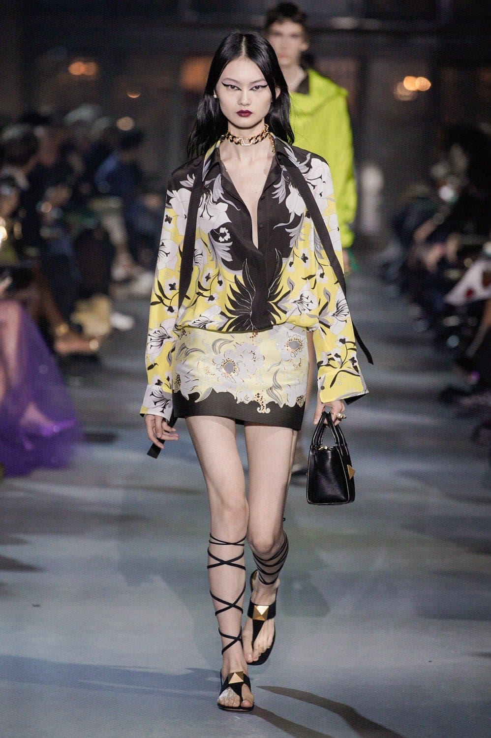 Valentino Primavera Verano 2022 de RUNWAY REVISTA