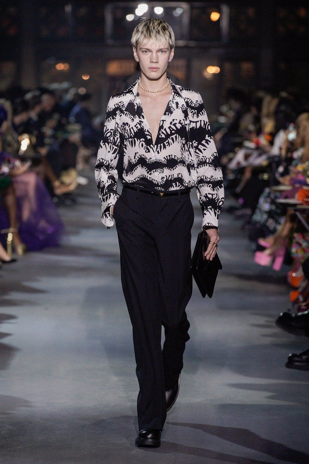 Valentino Primavera Verano 2022 de RUNWAY REVISTA