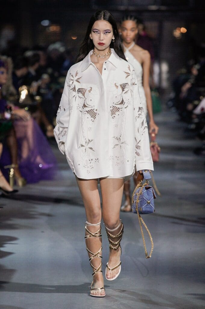 ヴァレンティノ春夏2022年 RUNWAY マガジン